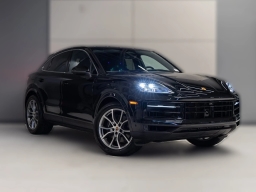 Porsche Cayenne Base Coupe AWD 2026