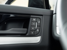 Porsche Cayenne Base Coupe AWD 2026