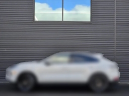 Porsche Cayenne E-Hybrid Coupe AWD 2026