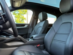 Porsche Cayenne E-Hybrid Coupe AWD 2025