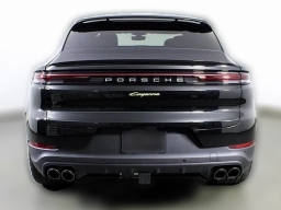 Porsche Cayenne E-Hybrid Coupe AWD 2026