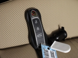 Porsche Cayenne E-Hybrid Coupe AWD 2026