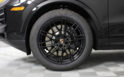 Porsche Cayenne E-Hybrid Coupe AWD 2026