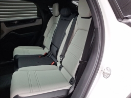 Porsche Cayenne E-Hybrid Coupe AWD 2026