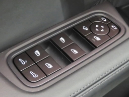 Porsche Cayenne GTS Coupe AWD 2026