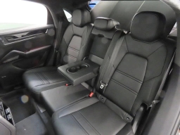 Porsche Cayenne GTS Coupe AWD 2026