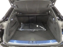 Porsche Cayenne GTS Coupe AWD 2026