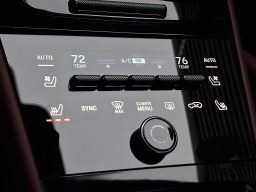 Porsche Cayenne GTS Coupe AWD 2026