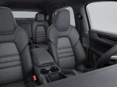 Porsche Cayenne GTS Coupe AWD 2026