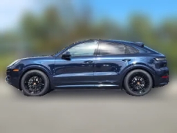 Porsche Cayenne GTS Coupe AWD 2026