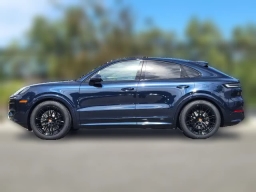 Porsche Cayenne GTS Coupe AWD 2026