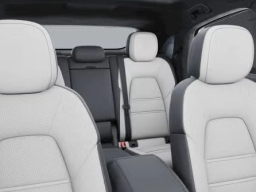 Porsche Cayenne GTS Coupe AWD 2026