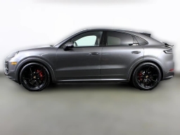 Porsche Cayenne GTS Coupe AWD 2026