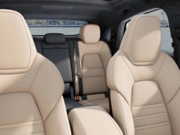 Porsche Cayenne GTS Coupe AWD 2026