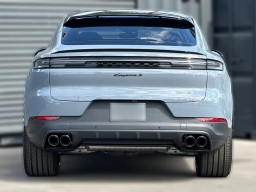 Porsche Cayenne S Coupe AWD 2026