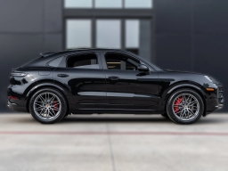 Porsche Cayenne S Coupe AWD 2026