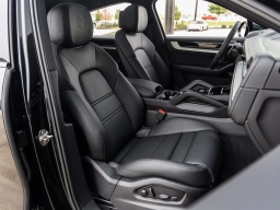 Porsche Cayenne S Coupe AWD 2026