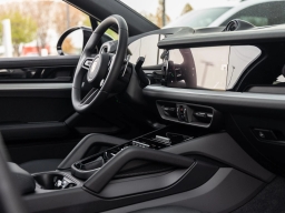 Porsche Cayenne S Coupe AWD 2026