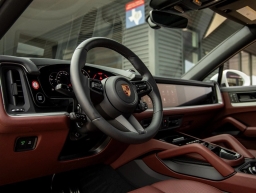 Porsche Cayenne S Coupe AWD 2026