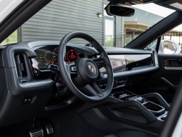 Porsche Cayenne S Coupe AWD 2026