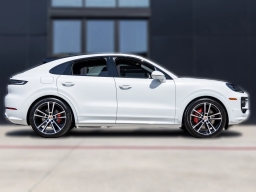 Porsche Cayenne S Coupe AWD 2026