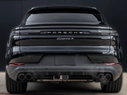 Porsche Cayenne S Coupe AWD 2026