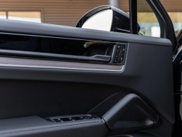 Porsche Cayenne S Coupe AWD 2026