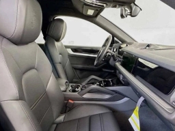 Porsche Cayenne S Coupe AWD 2026