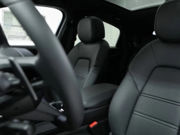 Porsche Cayenne S Coupe AWD 2026