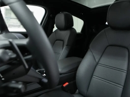 Porsche Cayenne S Coupe AWD 2026