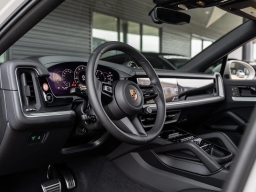 Porsche Cayenne S Coupe AWD 2026