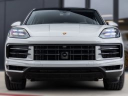 Porsche Cayenne S Coupe AWD 2026