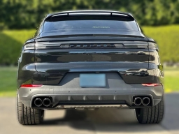 Porsche Cayenne S Coupe AWD 2026