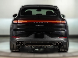 Porsche Cayenne S Coupe AWD 2026