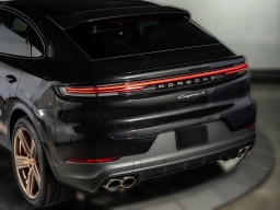 Porsche Cayenne S Coupe AWD 2026