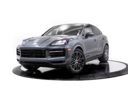 Porsche Cayenne S Coupe AWD 2026