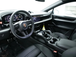 Porsche Cayenne S Coupe AWD 2026