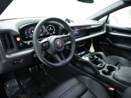 Porsche Cayenne S Coupe AWD 2026