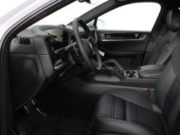 Porsche Cayenne S Coupe AWD 2026