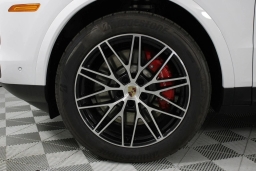 Porsche Cayenne S Coupe AWD 2026