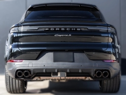 Porsche Cayenne S Coupe AWD 2026