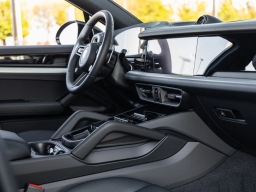 Porsche Cayenne S Coupe AWD 2026