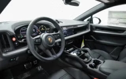 Porsche Cayenne S Coupe AWD 2026