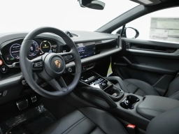 Porsche Cayenne S Coupe AWD 2026