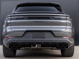 Porsche Cayenne S Coupe AWD 2026