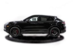 Porsche Cayenne S Coupe AWD 2026