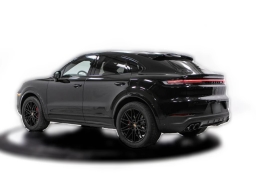Porsche Cayenne S Coupe AWD 2026