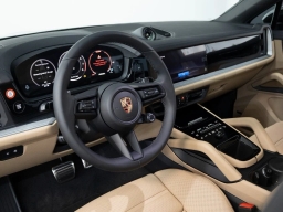 Porsche Cayenne S Coupe AWD 2026