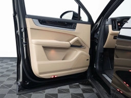 Porsche Cayenne S Coupe AWD 2026