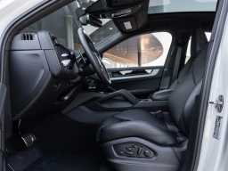 Porsche Cayenne S Coupe AWD 2026